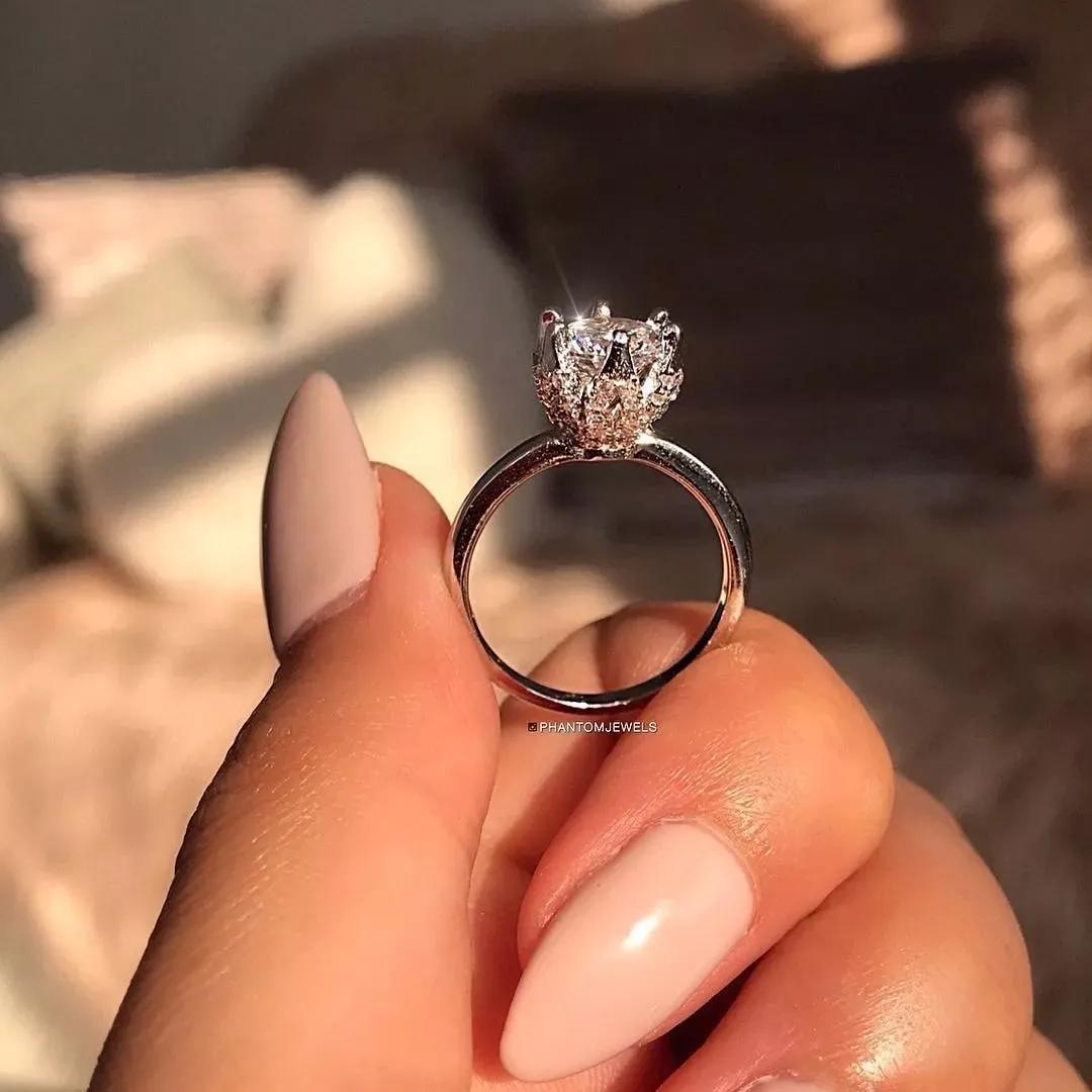 再快的跑车，也追不上渣女那颗绿我的心