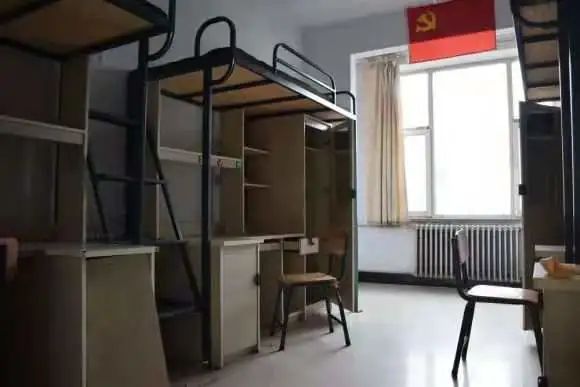 吉林大学各个校区的宿舍条件,新生寝室指南