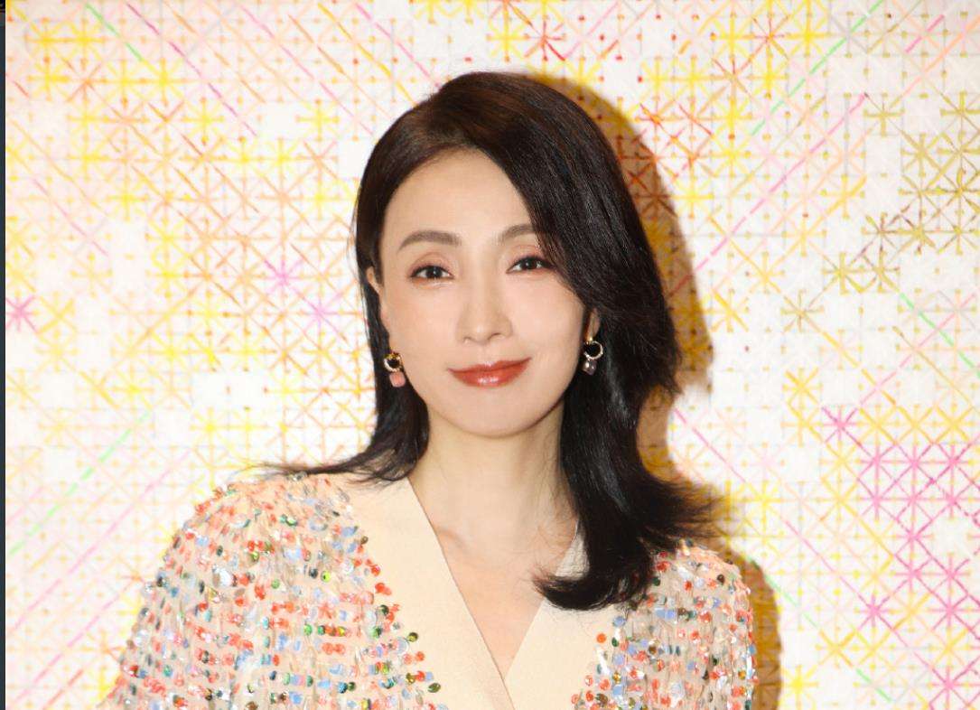 人比人气死人！这8位明星不但名气大，还个个“身怀绝技”