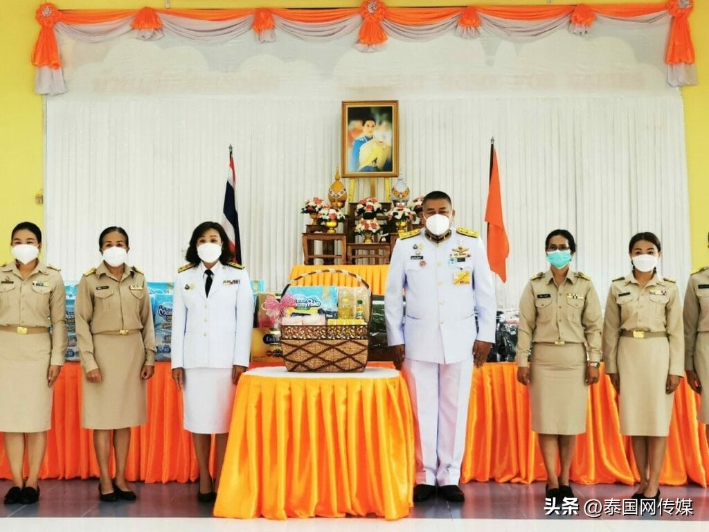 泰国王妃的生日礼物,泰国公主葬礼用品