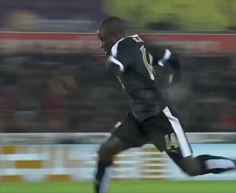 捡垃圾的富豪买豪车,小时候捡垃圾的明星