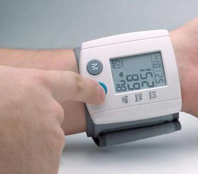 7种香烟被列入黑名单你还在吸吗,这三种香烟最好别碰已列入黑名单