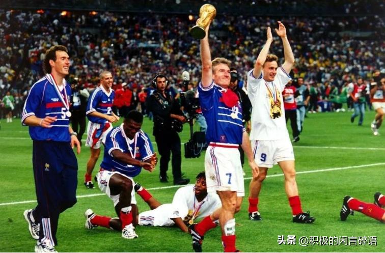 足球球员实力排名第1名c罗,世界现役足球球星身价排名