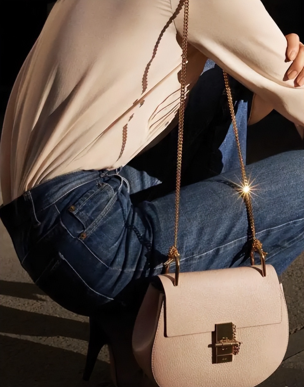 chloe蔻依包辨认真假,蔻依小猪包鉴别