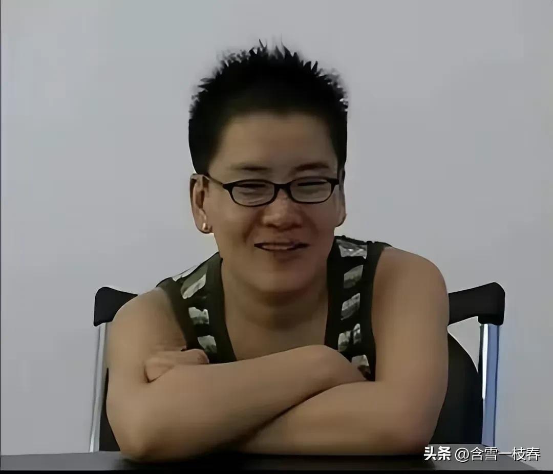 18年过去了，我国首例公开女变男的易性人耿子，现在怎么样了？