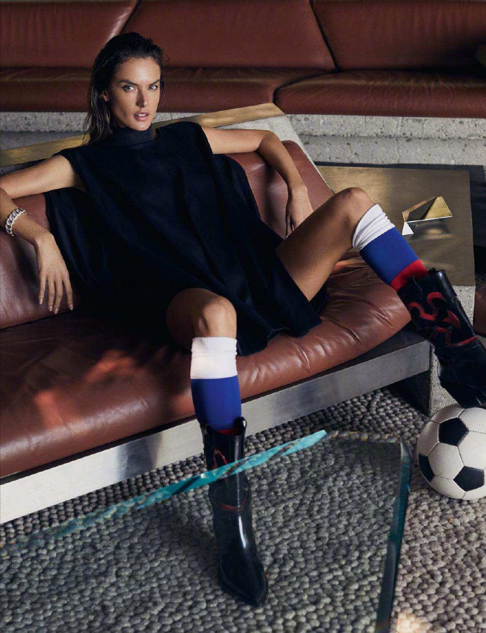 世界杯开幕式超模娜塔莉亚,超模吉娘娘在06年维密的4个造型