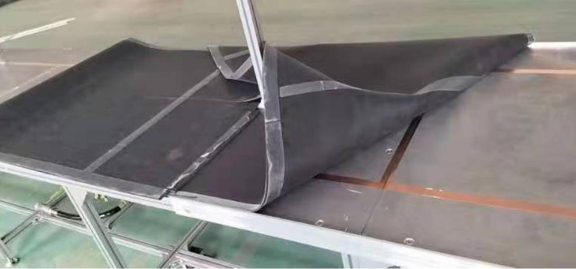 防静电胶盘用途有哪些呢,防静电桌面上能否再铺防静电胶皮