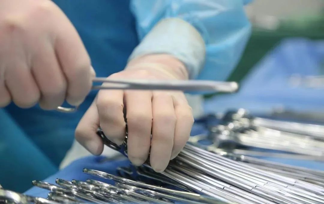 张雪峰谈大龄考临床全日制研究生,报考医学专业志愿技巧张雪峰