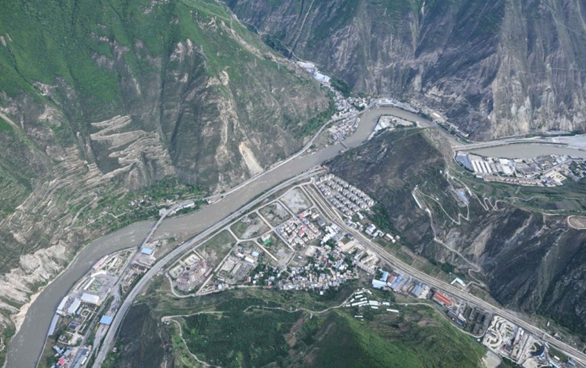 汶川地震遇难人现状,汶川地震遇难的人还在废墟里面吗