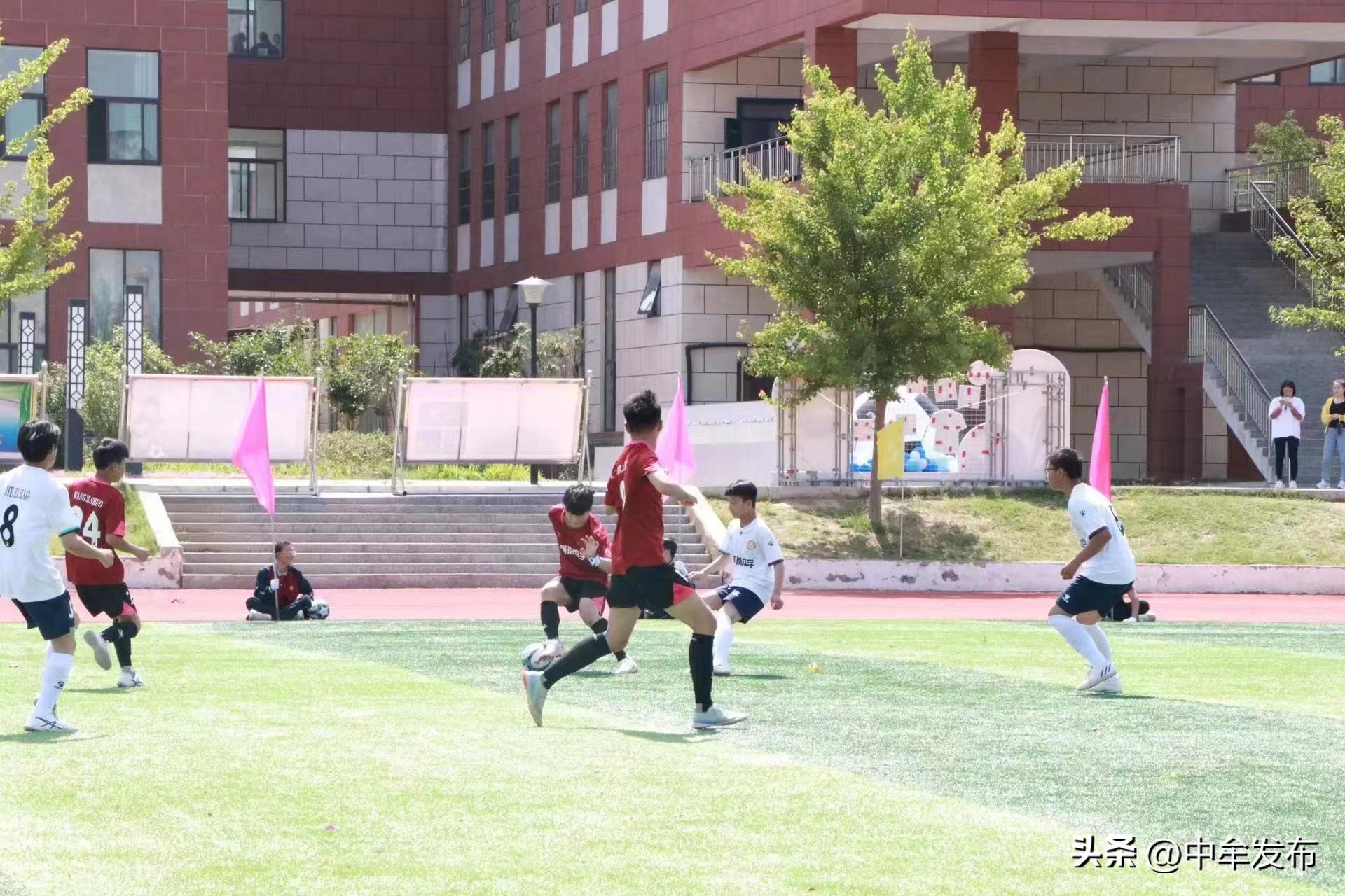 狼城岗镇第一初级中学足球文化节,小学足球文化节开幕式