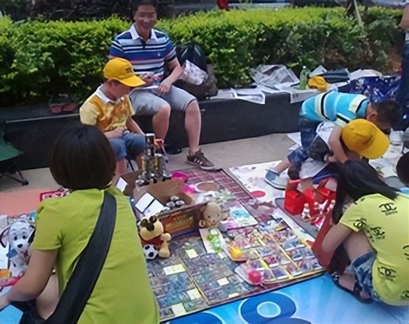 摆地摊日入9000吗,摆地摊日入九千