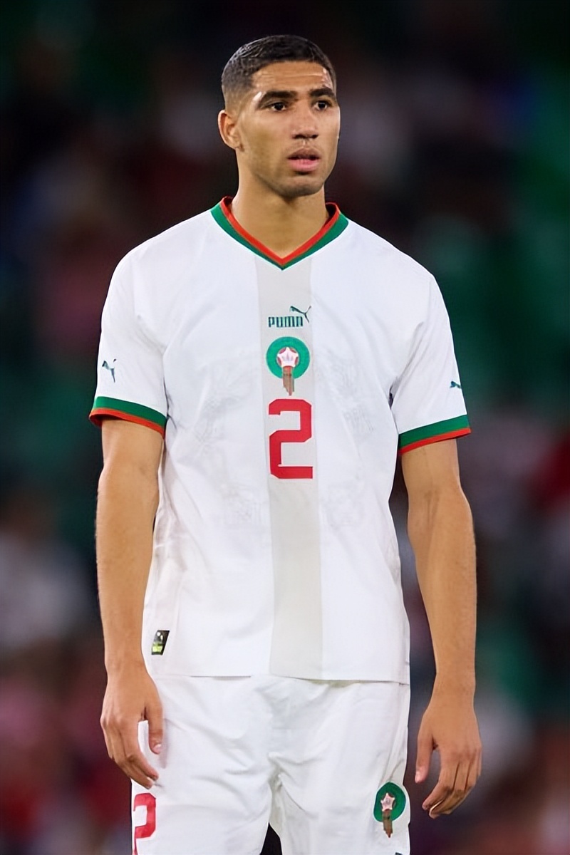 姆巴佩同期数据与梅西c罗对比,espn评nba百大球星前10