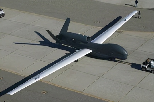 香港空中不明飞行物,香港天空出现不明飞行物