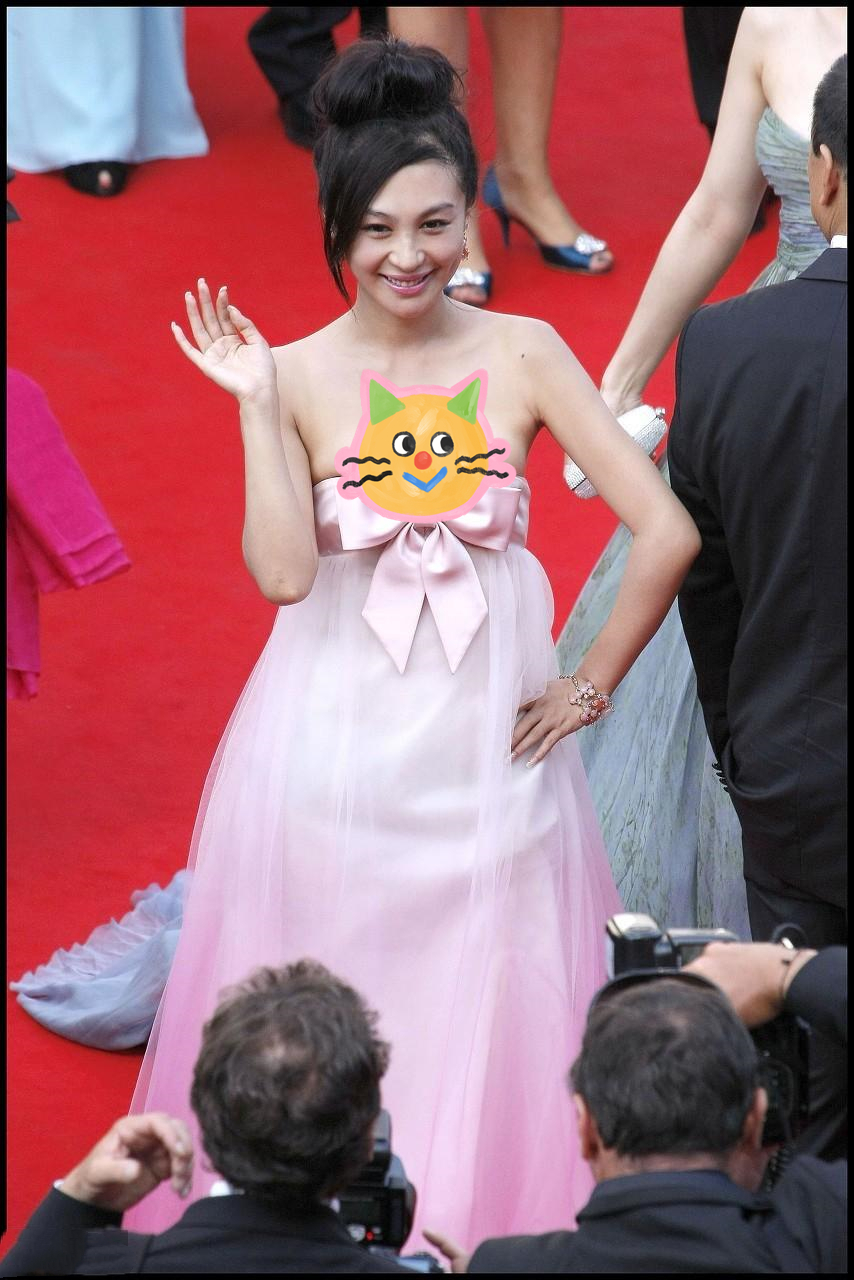 女明星红毯“尬历史”，一个比一个社死，恨不得没人认识她们