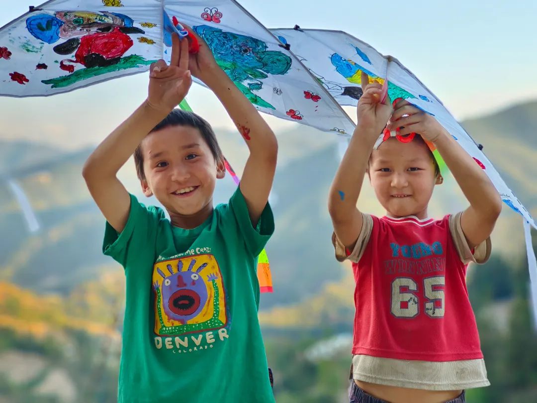 大山里的支教故事幼儿舞蹈,大山里的支教故事