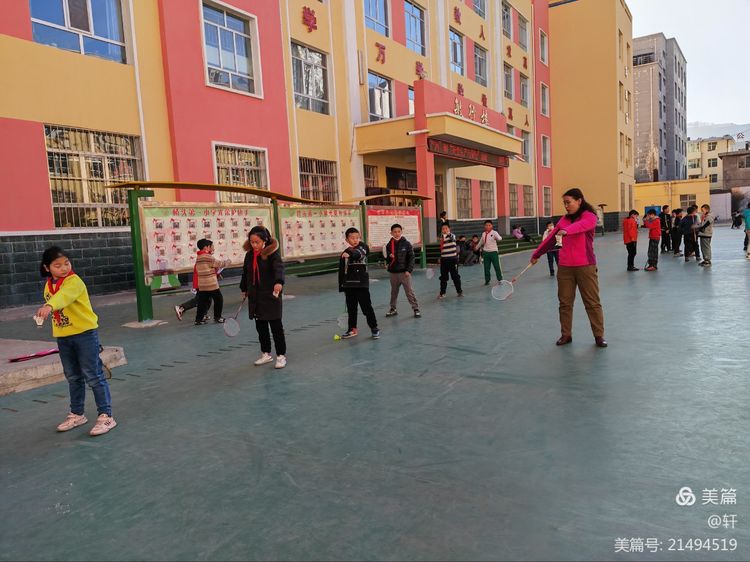 趁年少不负热爱—记桥头第一小学2021年秋季社团验收活动