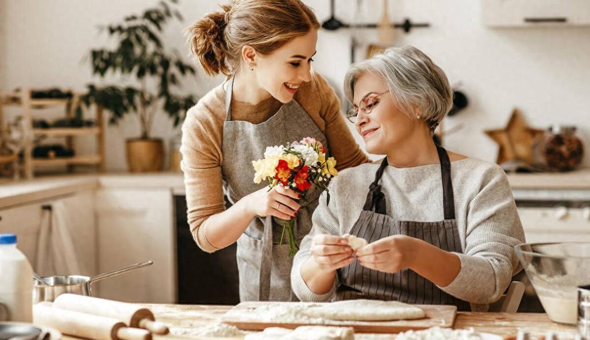 丈母娘开挂睡觉，妻子深夜加班，这事让我崩溃了！