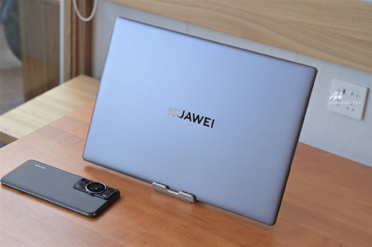 华为matebookxpro2024款评测,华为matebookxpro2024深度测评