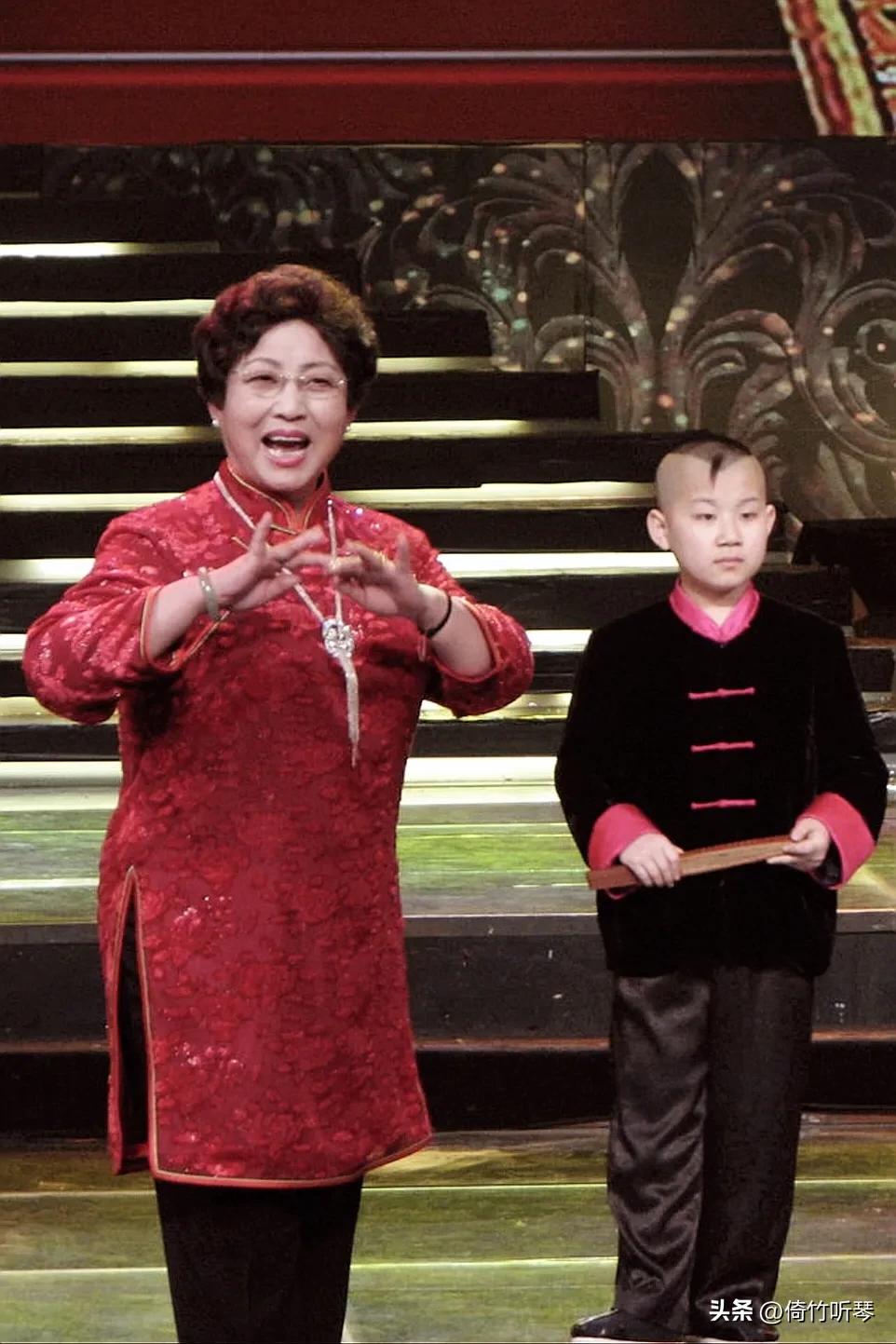 龙江颂江水英李炳淑,江水英李炳淑唱龙江颂