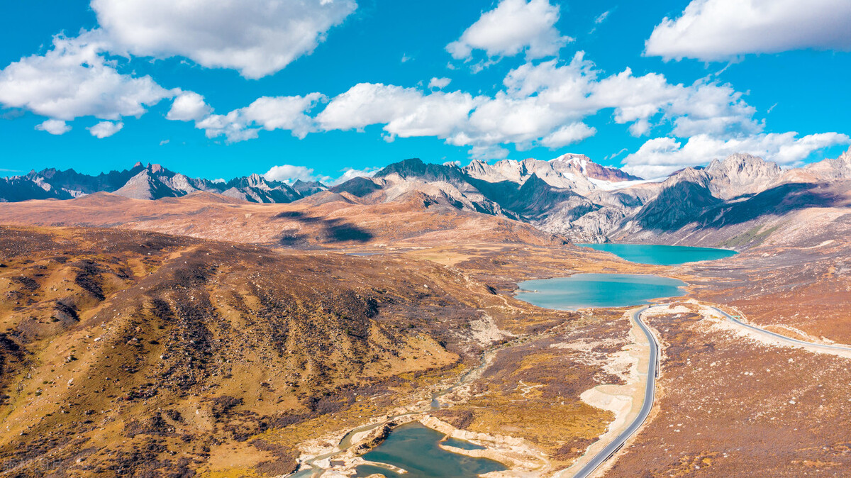 成都包车去色达联系电话,成都到色达包车电话