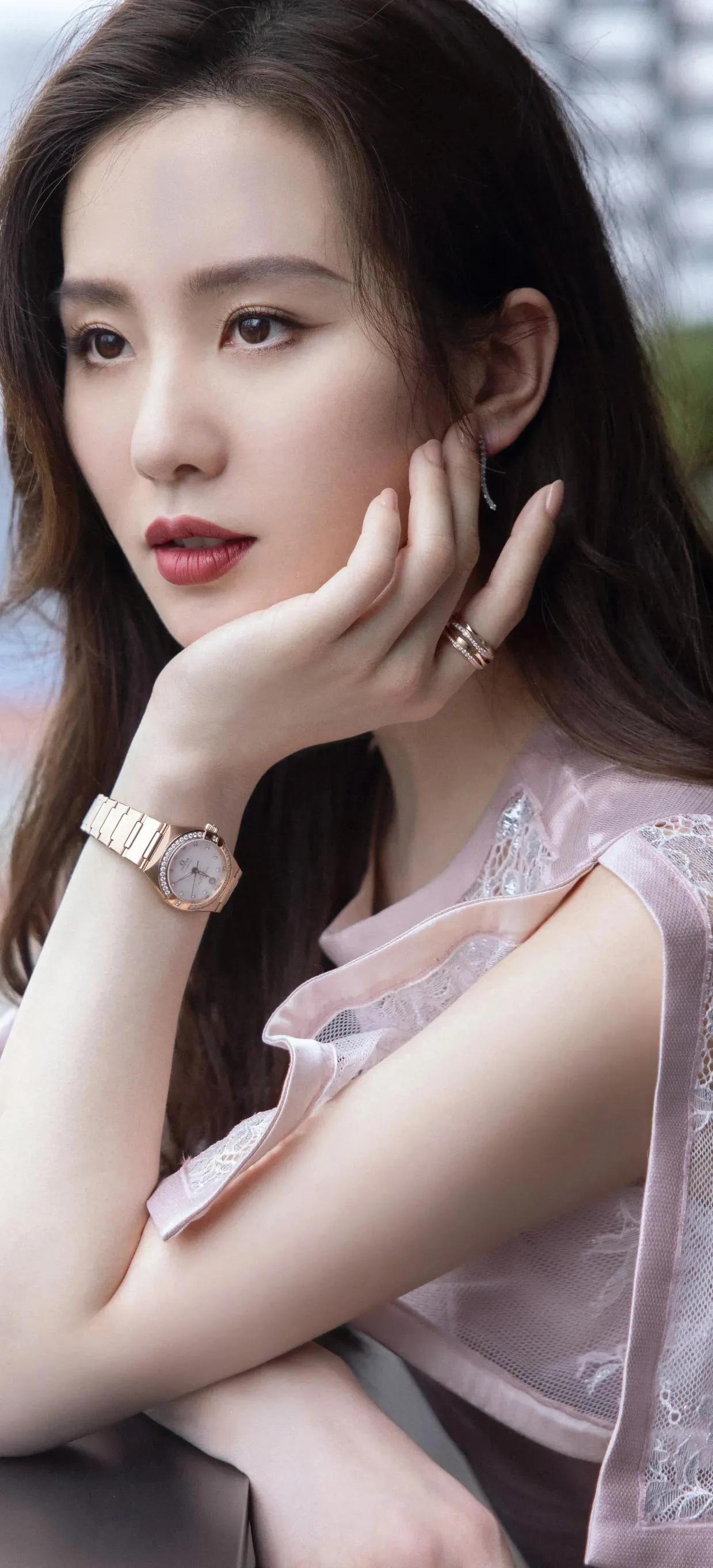 中国最美的10位气质女明星图片,盘点那些美得一塌糊涂的美女明星