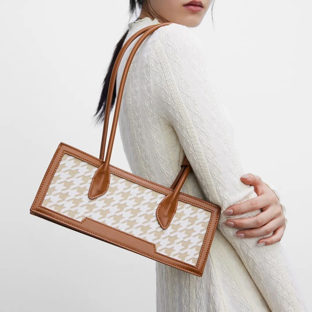 520送女友包推荐2000左右,520送朋友们礼物便宜