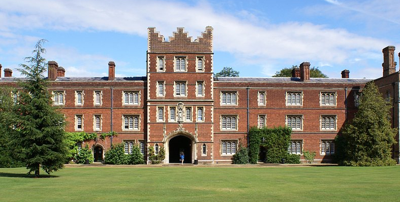 中世纪大学图书馆兴起的背景,简述中世纪神学发展历史