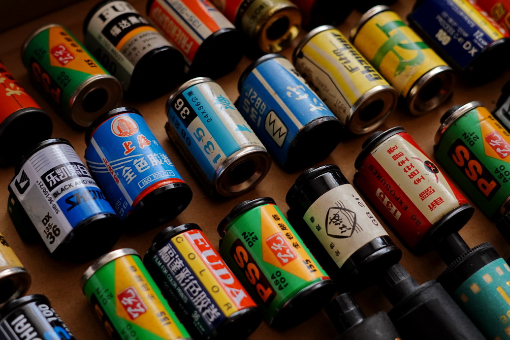 谈胶卷与胶卷暗盒收藏：过期的胶卷也有人要，或许还能卖个好价钱