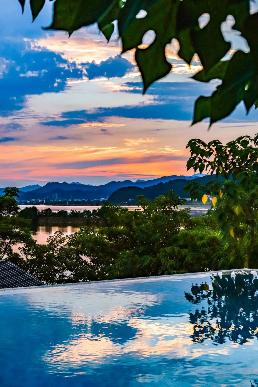 又发现一个暑假遛娃玩水的好地方,避暑胜地适合孩子玩的地方