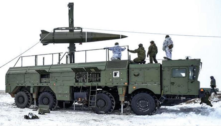 俄罗斯核打击可能性大增，普京已在乌周边部署核武，有预警就发射