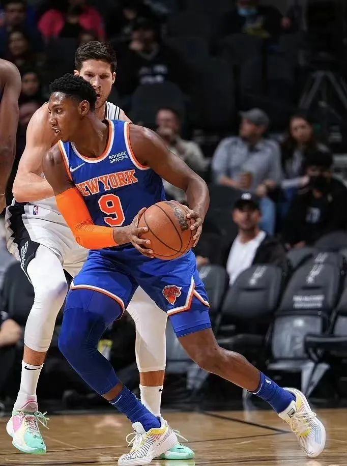 puma足球鞋future1.2起源,puma奥运会篮球鞋