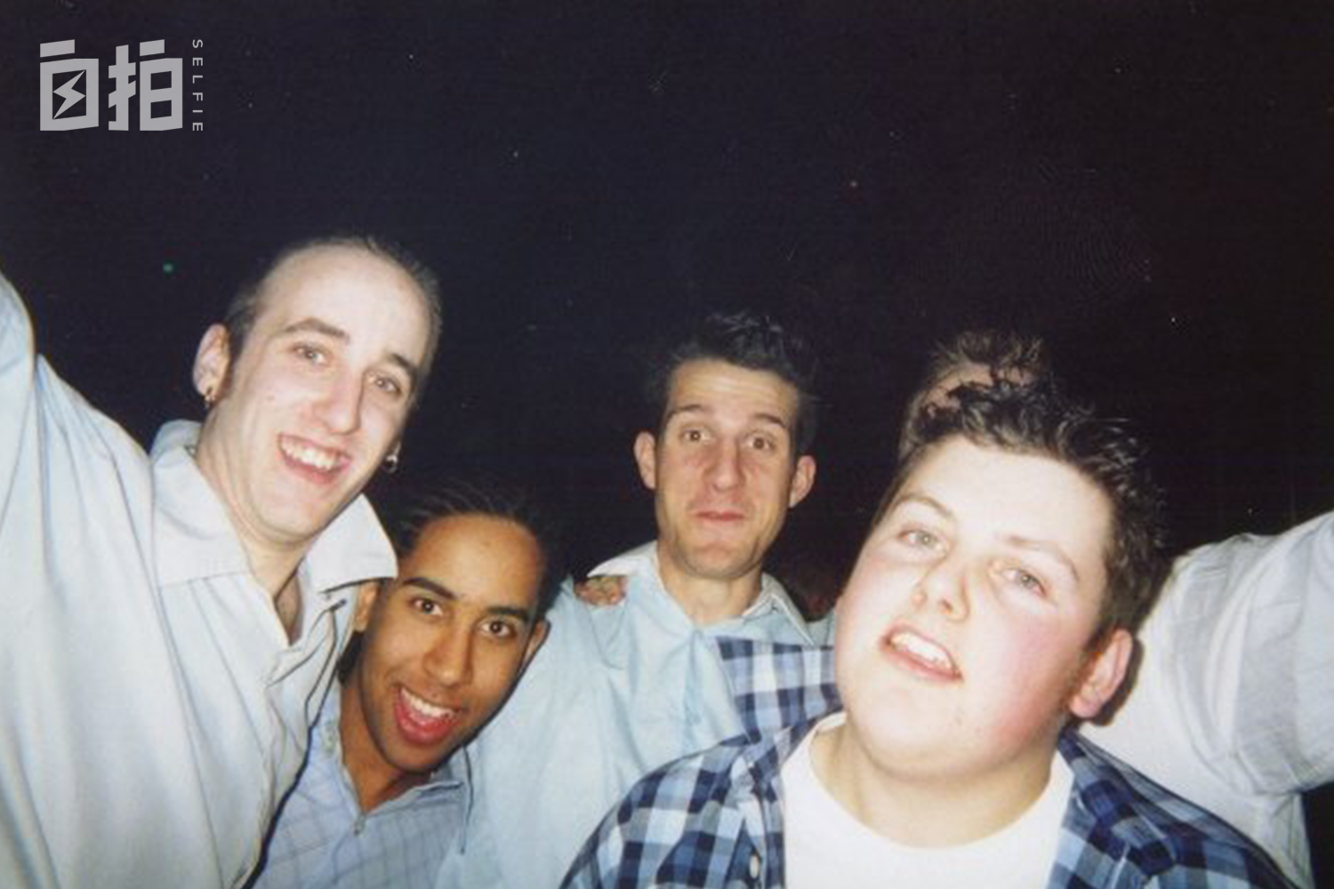 我,英国人,20年前来东北学功夫,偶遇吴京后,实现了演员梦