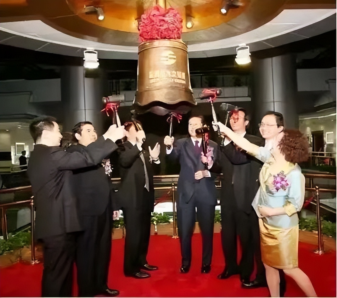 东方园林董事长何巧女经历了什么,园林何巧女