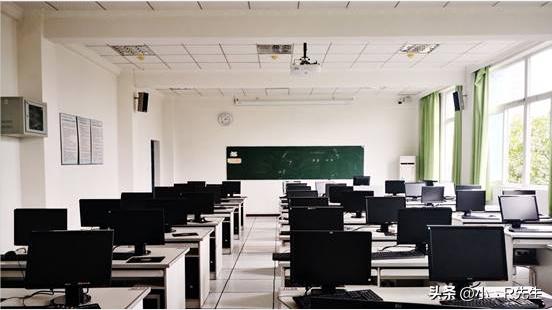 开学大一新生需要带什么,大一开学前需要买什么电脑