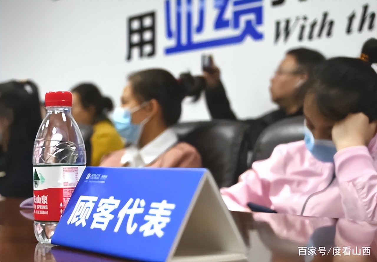 商家关店铺消费者怎么维权,消费者到店里闹事商家怎么维权