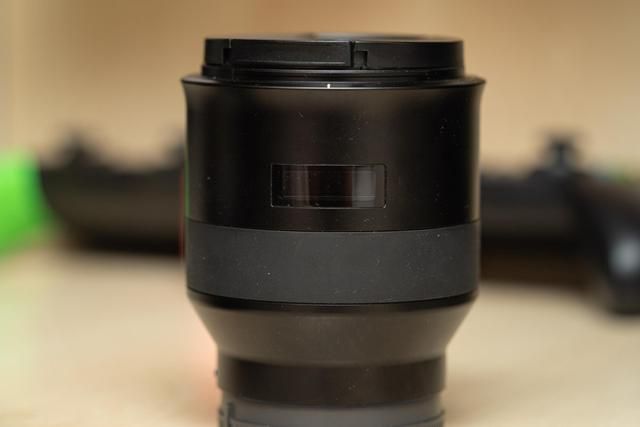 索尼85f1.8微单镜头详情,索尼微单35mmf1.4镜头推荐