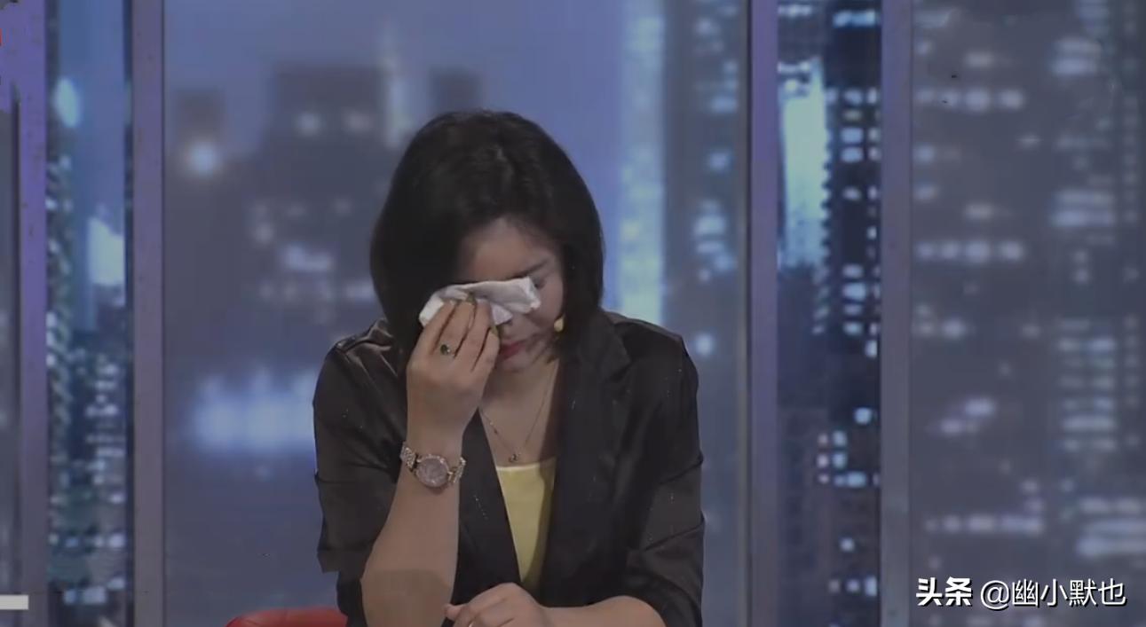 丈夫假扮网友骗妻子约会,丈夫冒充妻子与人网恋诈骗53万