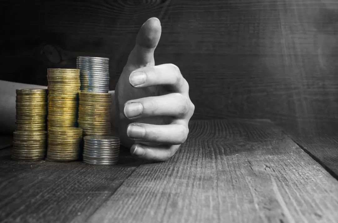 中金公司被抛股,中金公司破发了吗