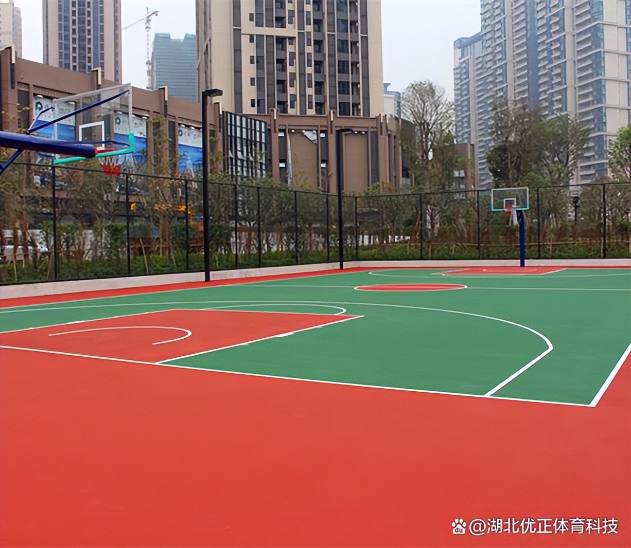 硅pu篮球场施工全过程,北京硅pu塑胶篮球场报价