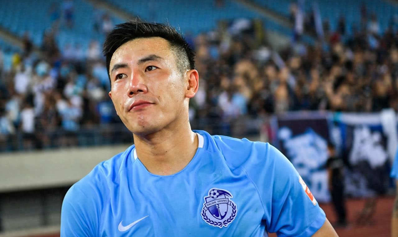 中国足球群殴打架集锦,中国足球打架第一人