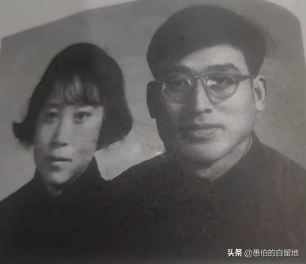 她目不识丁，17岁嫁给一个大学生，31岁守寡，最终却成人生赢家