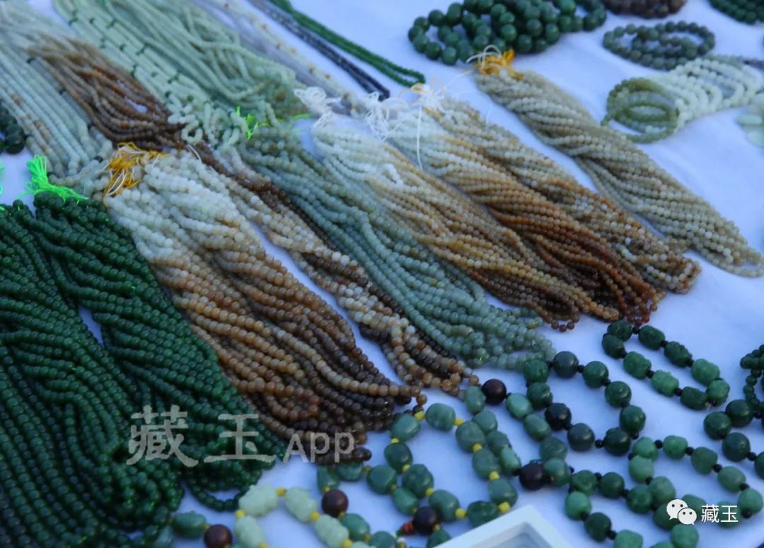 3000元能买什么样的和田玉手串,真正的新疆和田玉手串多少钱一串