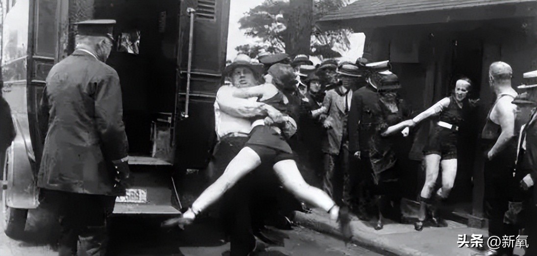 徐娇发泳衣照引热议,徐娇回应泳裤女装照争议