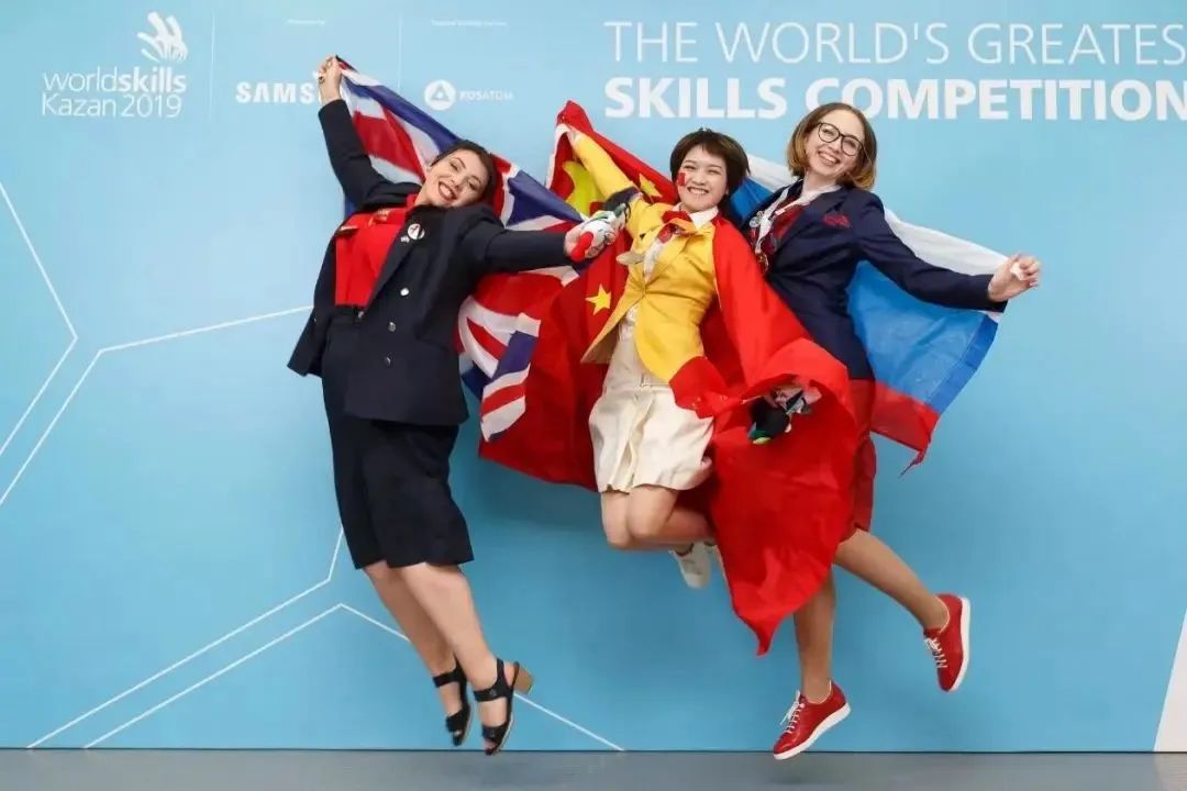 打破学历天花板,打破职业学历天花板