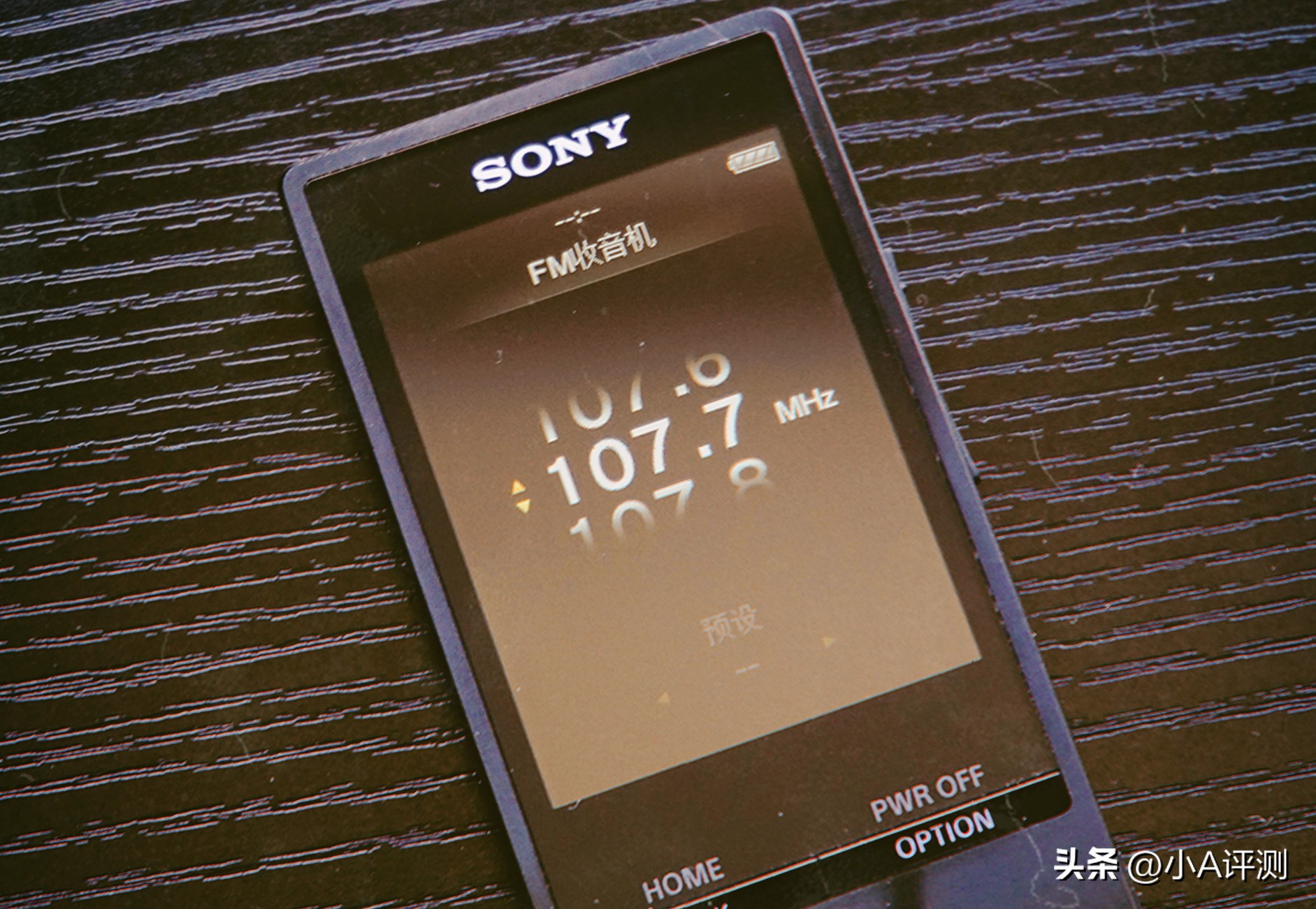 被时代淘汰的功能机,几款被时代抛弃的升降式手机