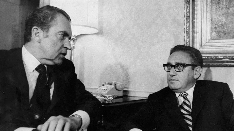 中美回顾三十年,中美近20年总体的变化对比和感悟