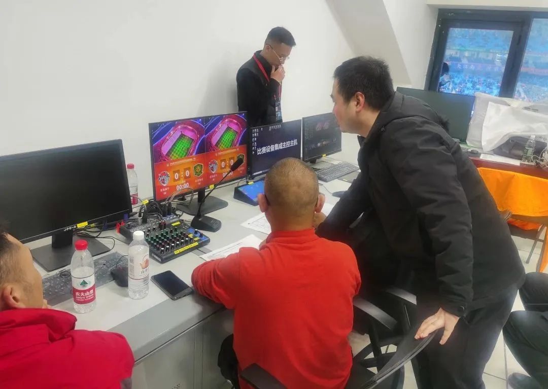 同青岛共荣耀同为一座城,同青岛共荣耀