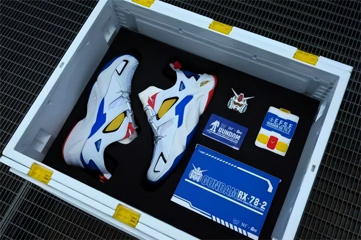 跟动漫联名的休闲鞋都有什么,国货和动漫的联名鞋