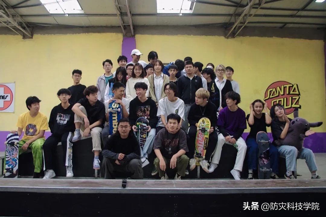 灏忓鐢熷弬瑙傞槻鐏惧噺鐏炬暀鑲查,鍙傝闃茬伨鍑忕伨鏁欒偛棣嗙殑鎰熷彈