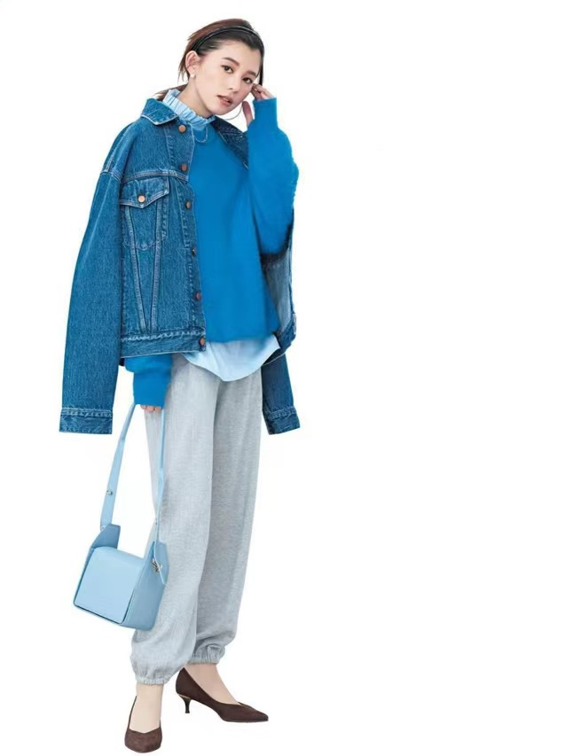 冬季必备穿搭技巧叠穿,穿搭太普通1个叠穿技巧帮你解决